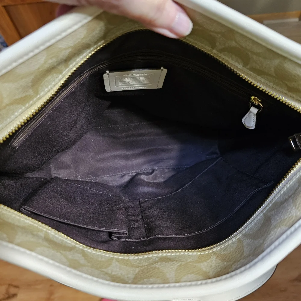 SOLD - Picture 11 of 16